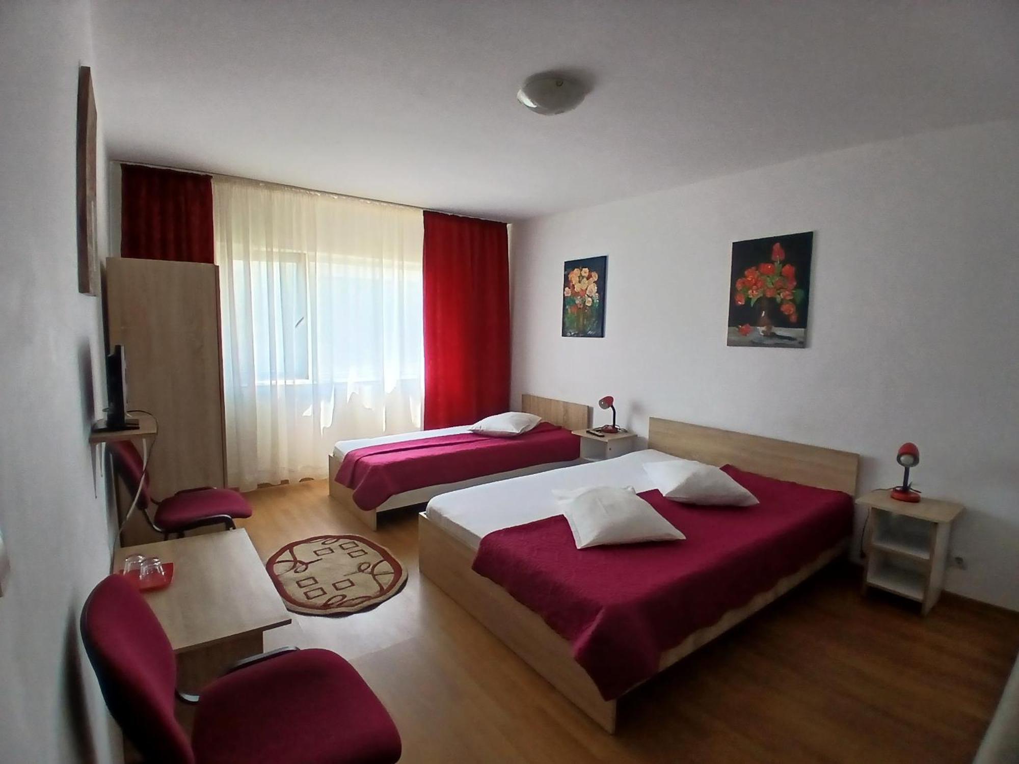 Casa Rustica Apart & Rooms Cîmpineanca Eksteriør bilde