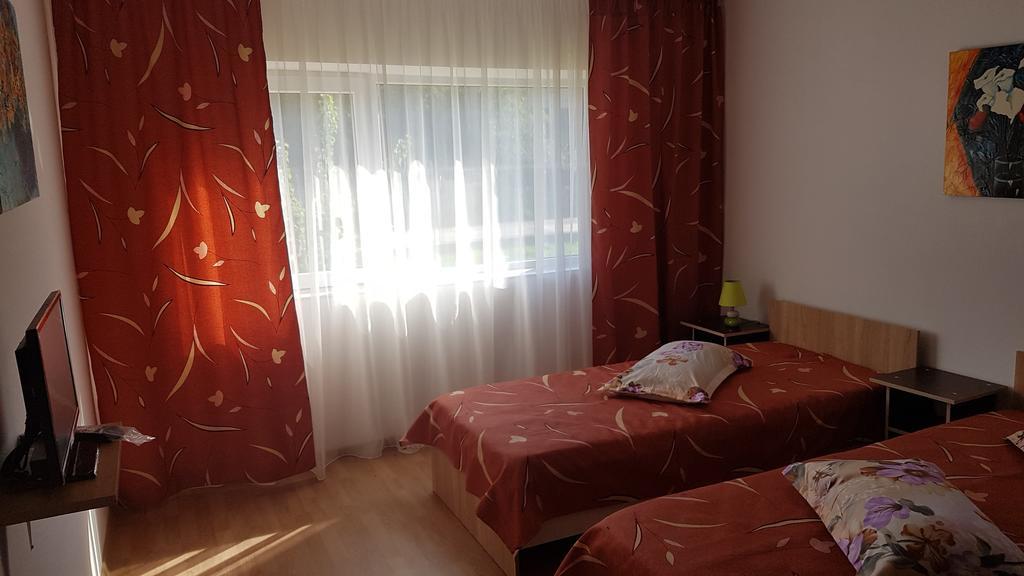 Casa Rustica Apart & Rooms Cîmpineanca Eksteriør bilde