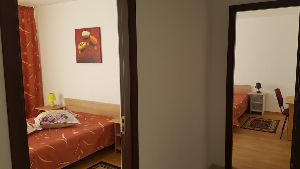 Casa Rustica Apart & Rooms Cîmpineanca Eksteriør bilde