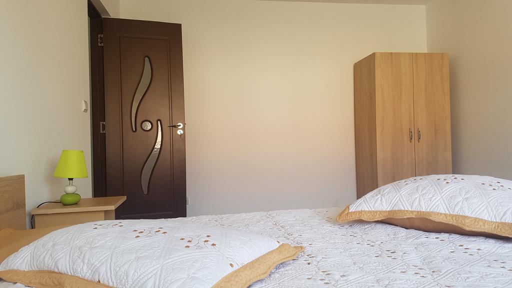 Casa Rustica Apart & Rooms Cîmpineanca Eksteriør bilde