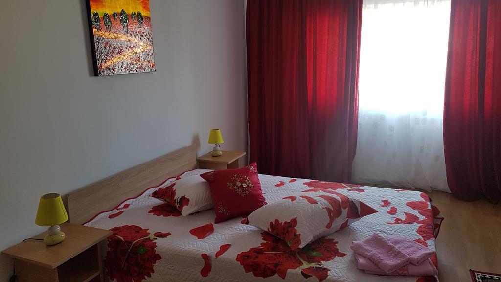 Casa Rustica Apart & Rooms Cîmpineanca Eksteriør bilde